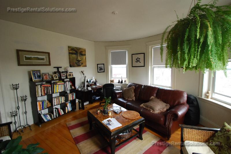 1822 Beacon St, Brookline