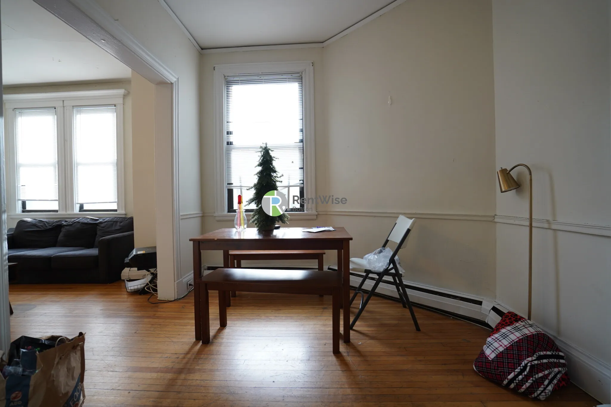 72 Gardner St, Allston