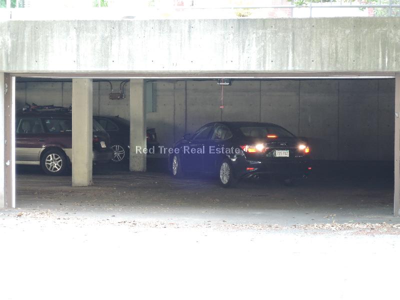 50 Winchester St, North Brookline