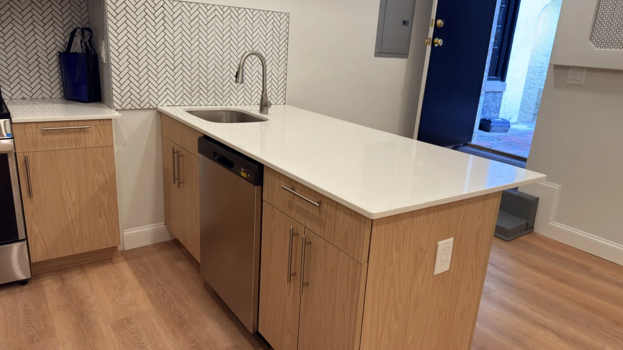 4 Joy St, Beacon Hill