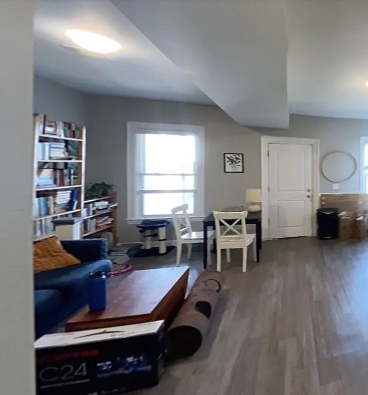 194 Sumner St, East Boston