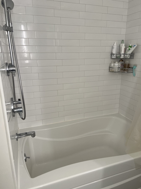 1166 Washington St, South End