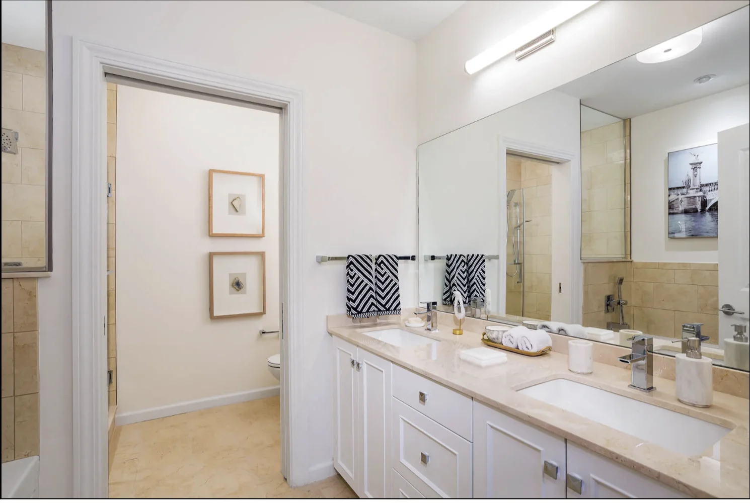 200 Estate Dr, Chestnut Hill