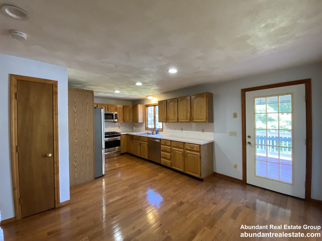 31 Helen St, North Waltham