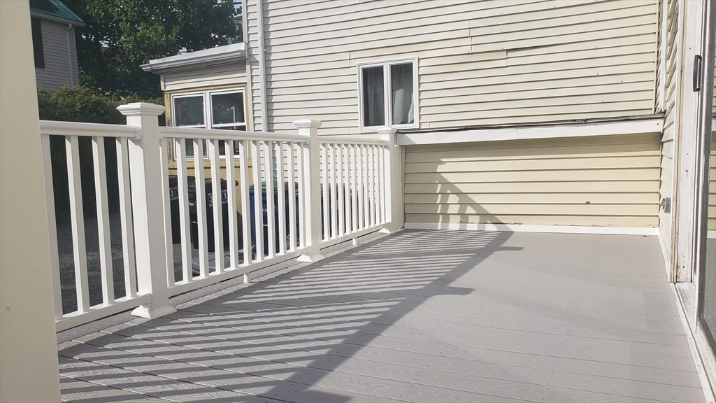 50 Temple St, Somerville