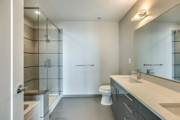 1 Canal St, North End