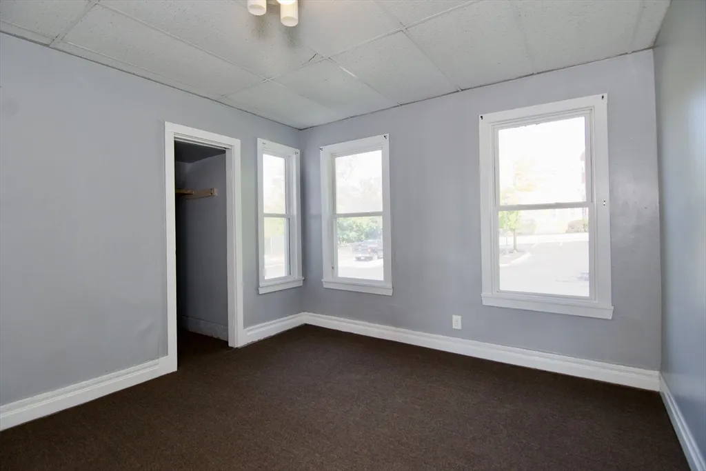 425 Taylor St, Springfield