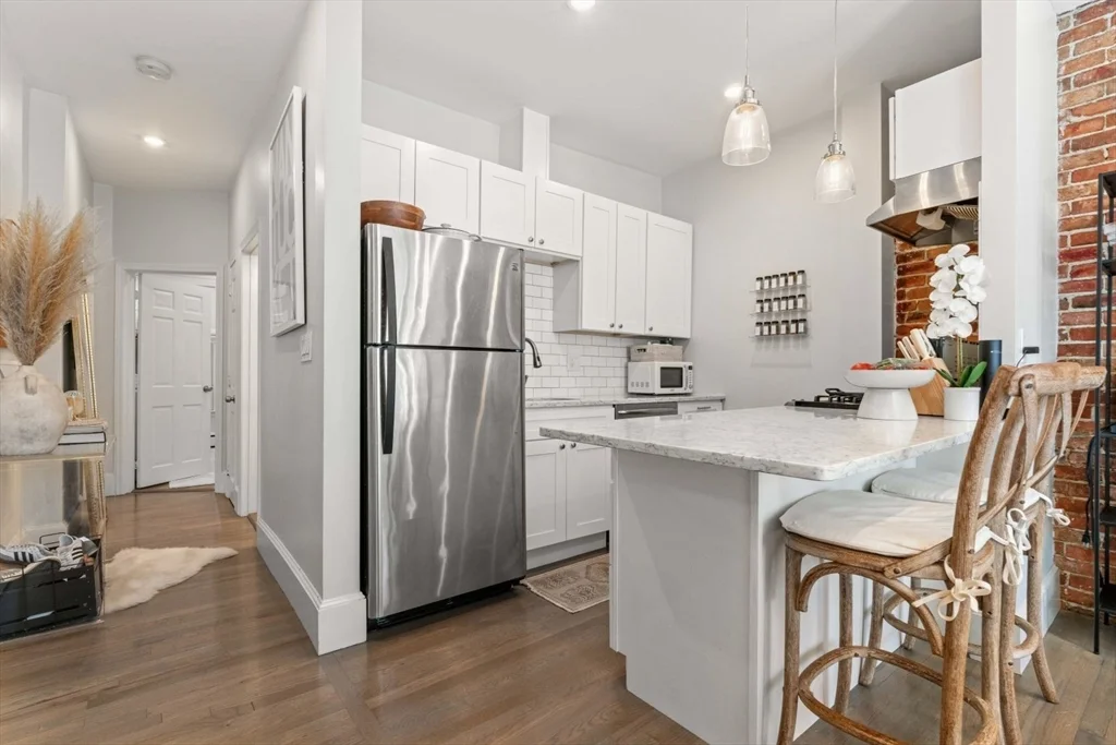 91 Waltham St, South End