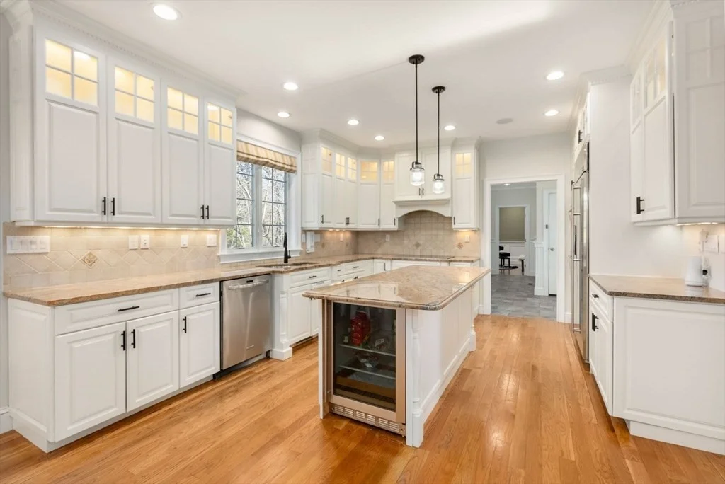 11 Bobolink Rd, Newton Lower Falls