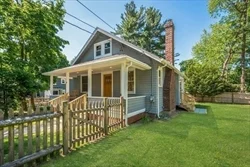 63 Pierrepont Rd, Newton Lower Falls