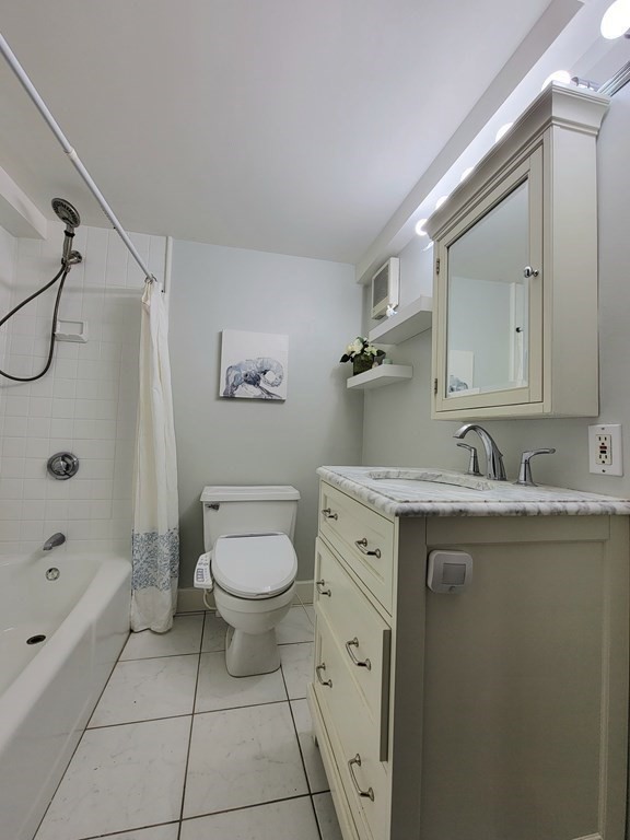 1 bed, 1 bath apartment for rent at 21 Harvard St Unit 1, Charlestown — photo 7 of 13