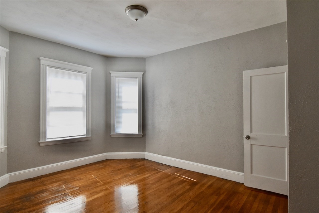 105 Evans St, Dorchester