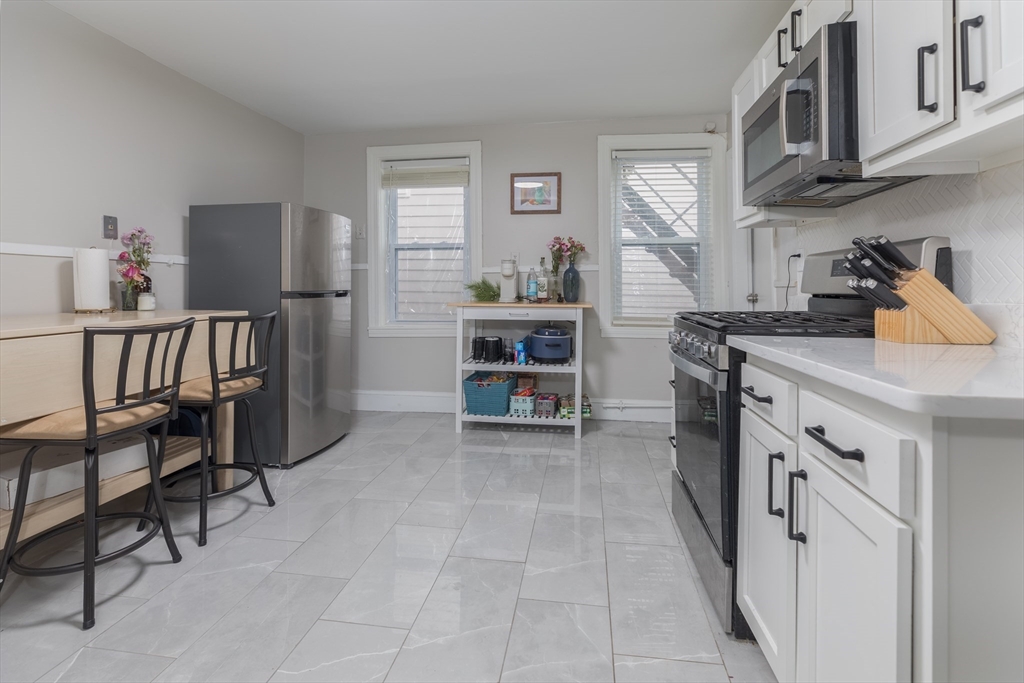 69 I St, South Boston