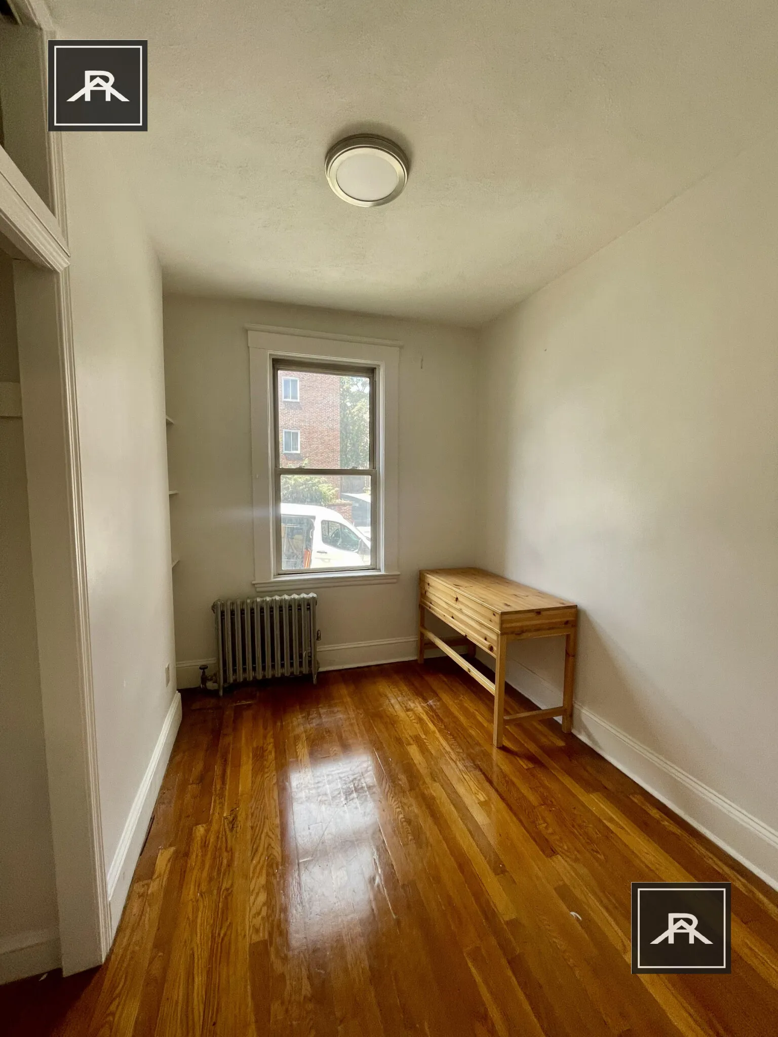 11 Scottfield Rd, Brighton