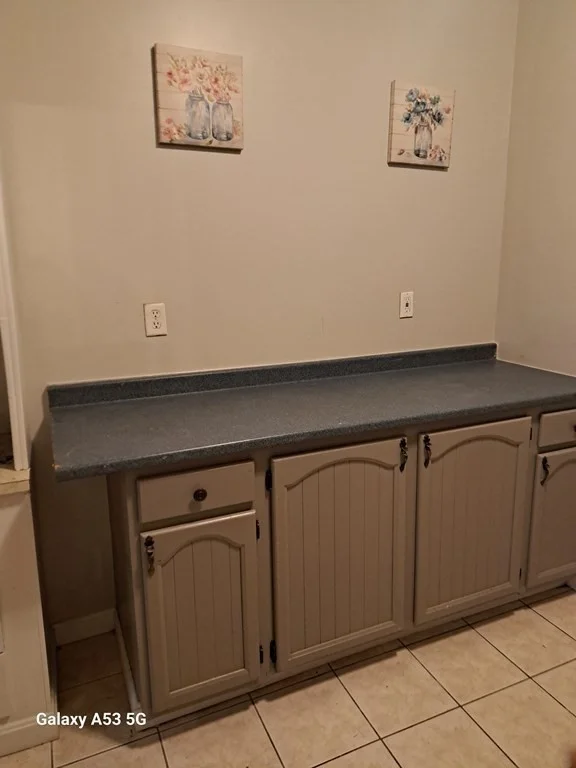 98 Brookline St, Webster Square