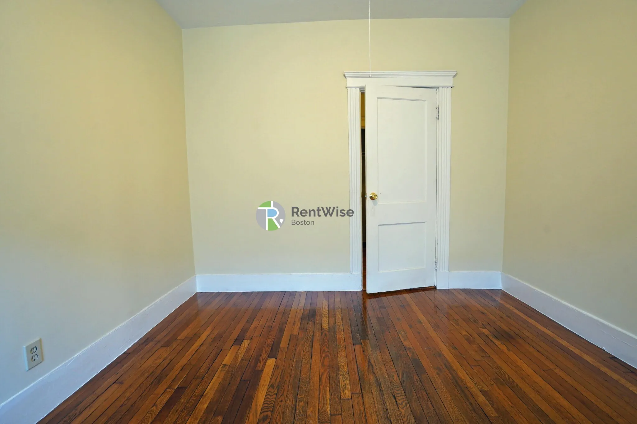 11 Royce Rd, Brighton