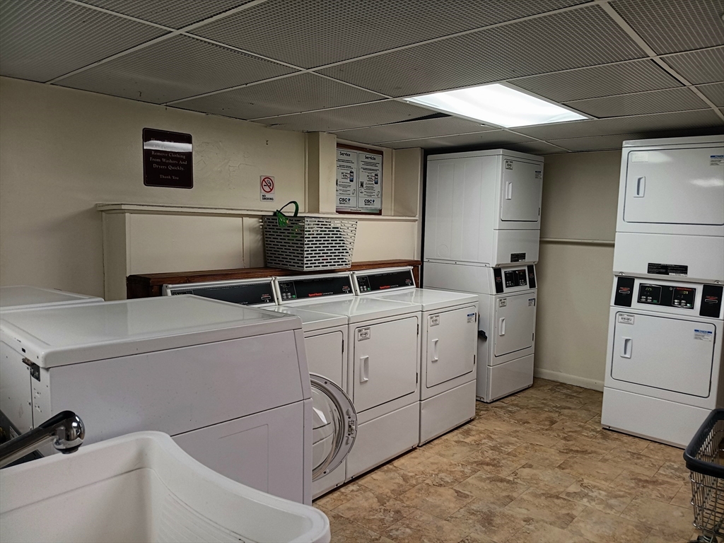 4 Commonwealth Ct, Brighton