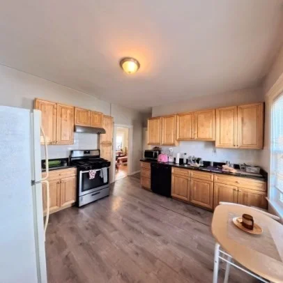 19 Arden St, Allston