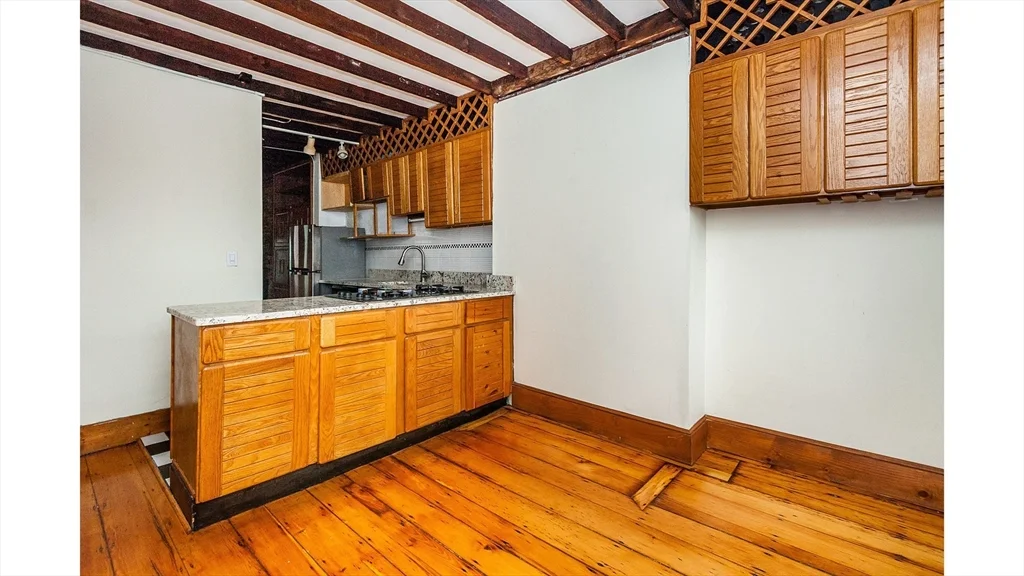 31 Myrtle St, Beacon Hill