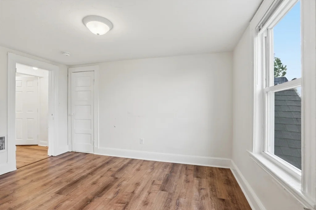 121 Glendale St, Everett
