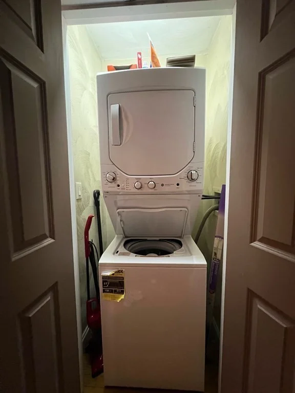 34 Edgerly Rd, Fenway