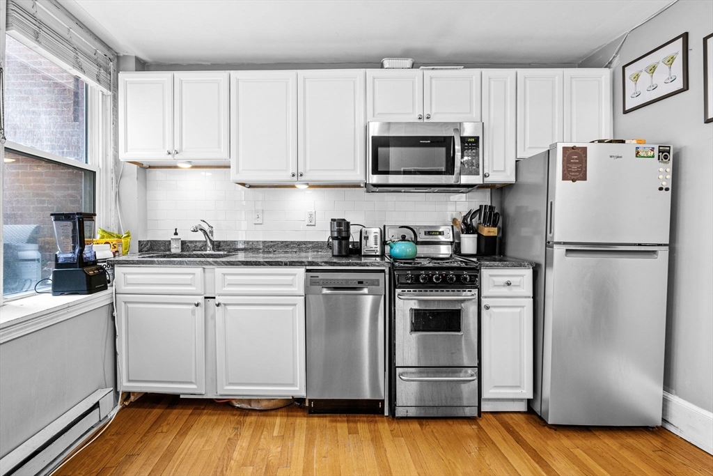 115 Salem St, North End