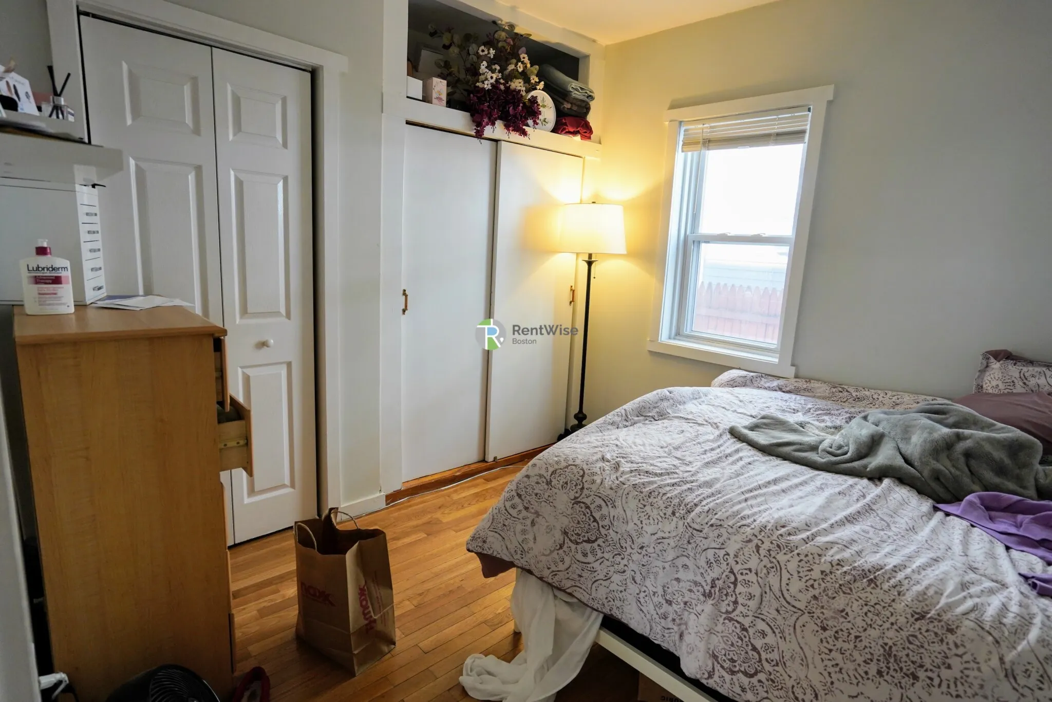 3 Schrepel Pl, South Boston