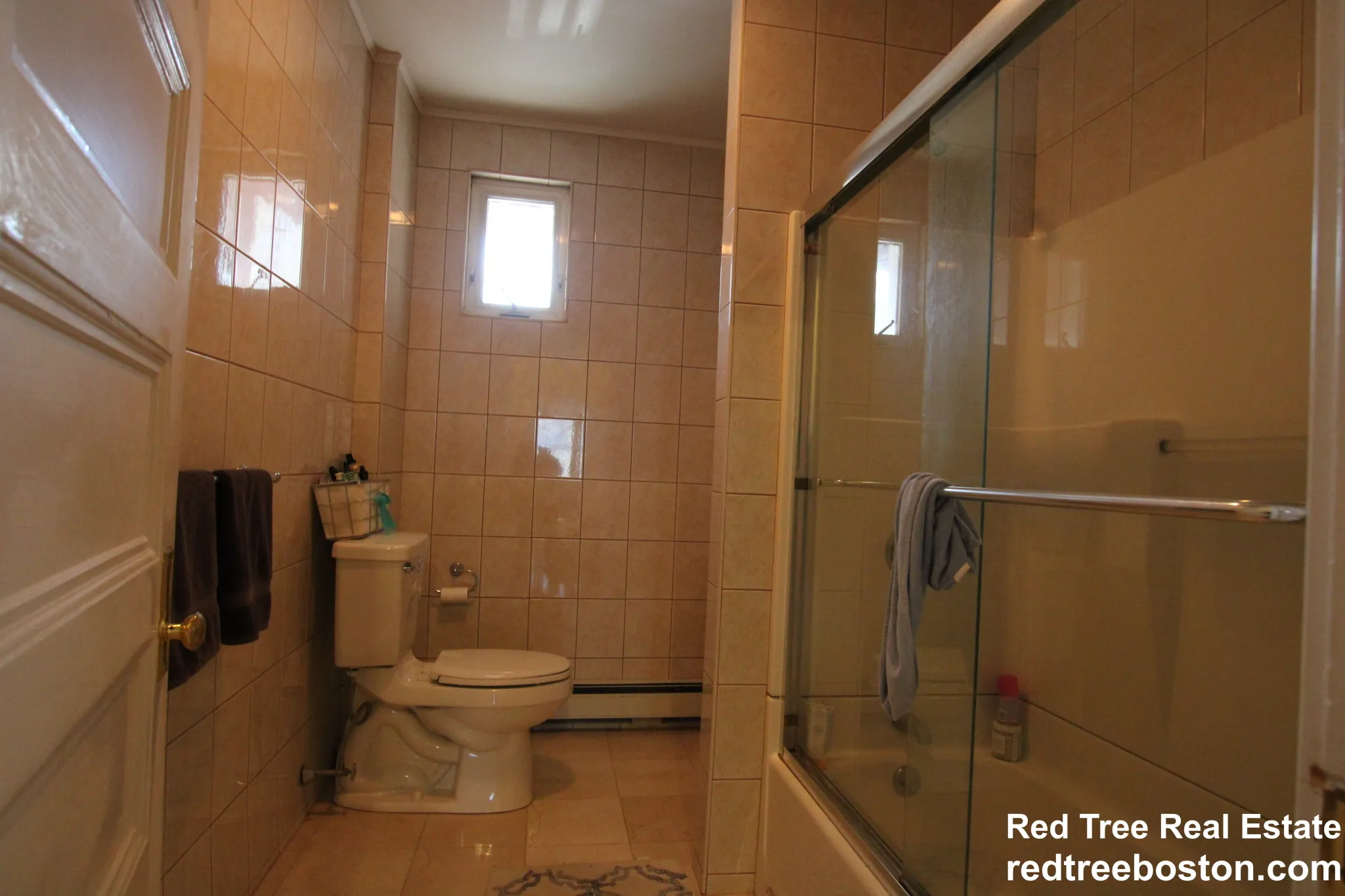 1689 Beacon St, Aspinwall Hill