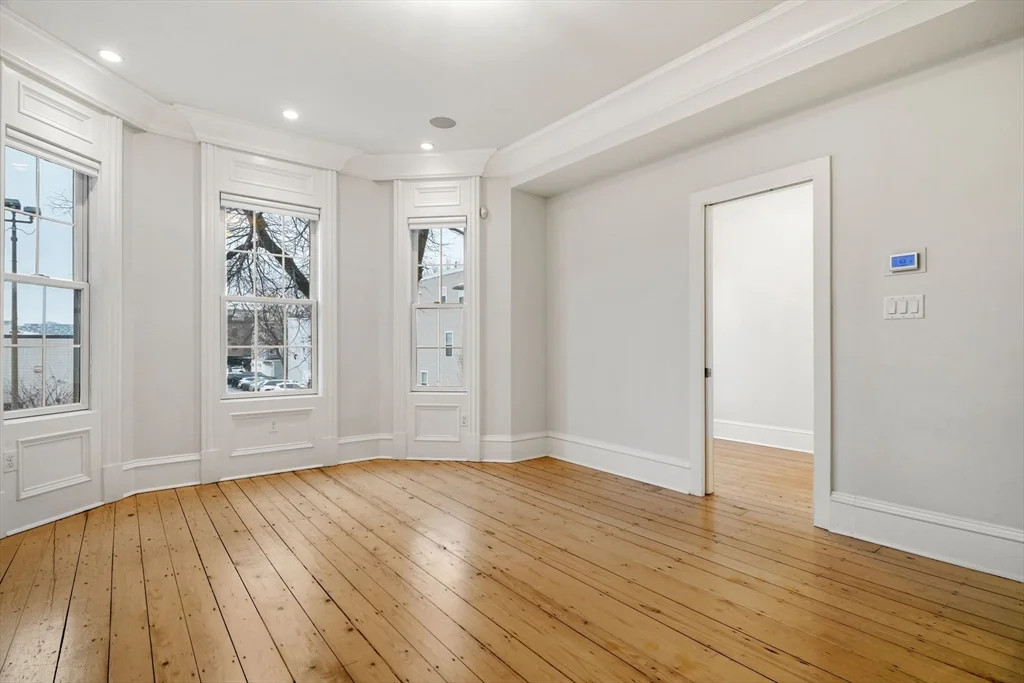 703 East 4th St, South Boston