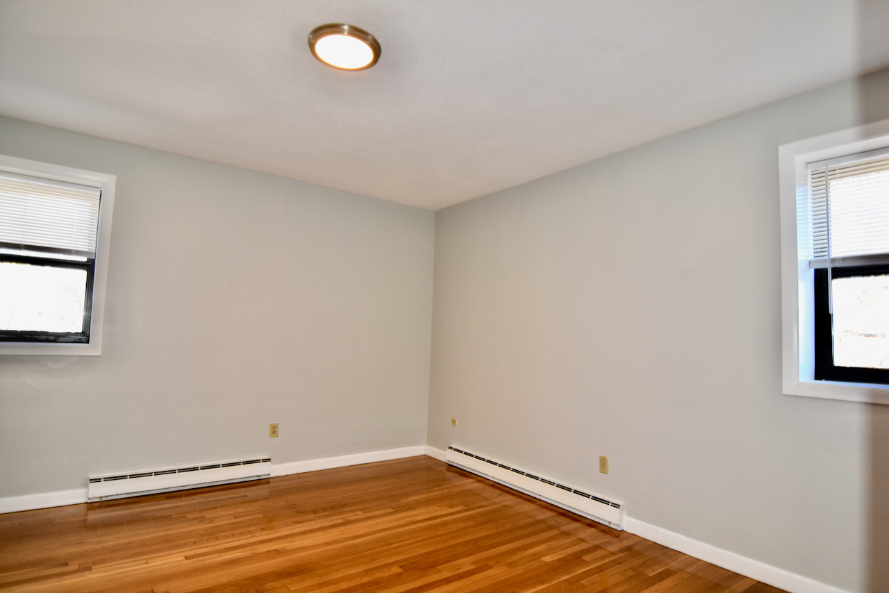 2 bed, 1 bath apartment for rent at 22 Branchfield Unit D2, Dorchester — photo 8 of 12