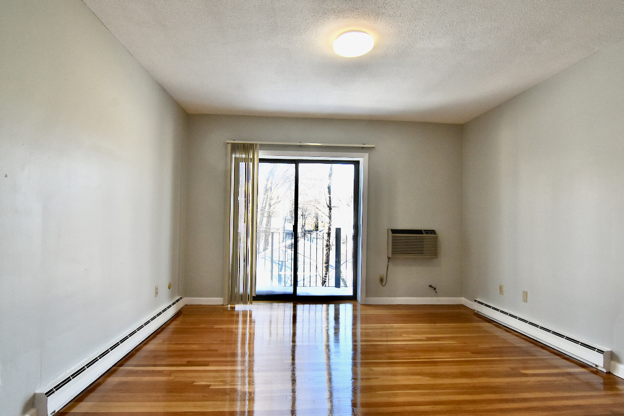 2 bed, 1 bath apartment for rent at 22 Branchfield Unit D2, Dorchester — photo 1 of 12