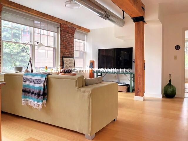 3 bed, 2.5 bath apartment for rent at 22 Cottage Park Ave Unit 7, North Cambridge — photo 16 of 26