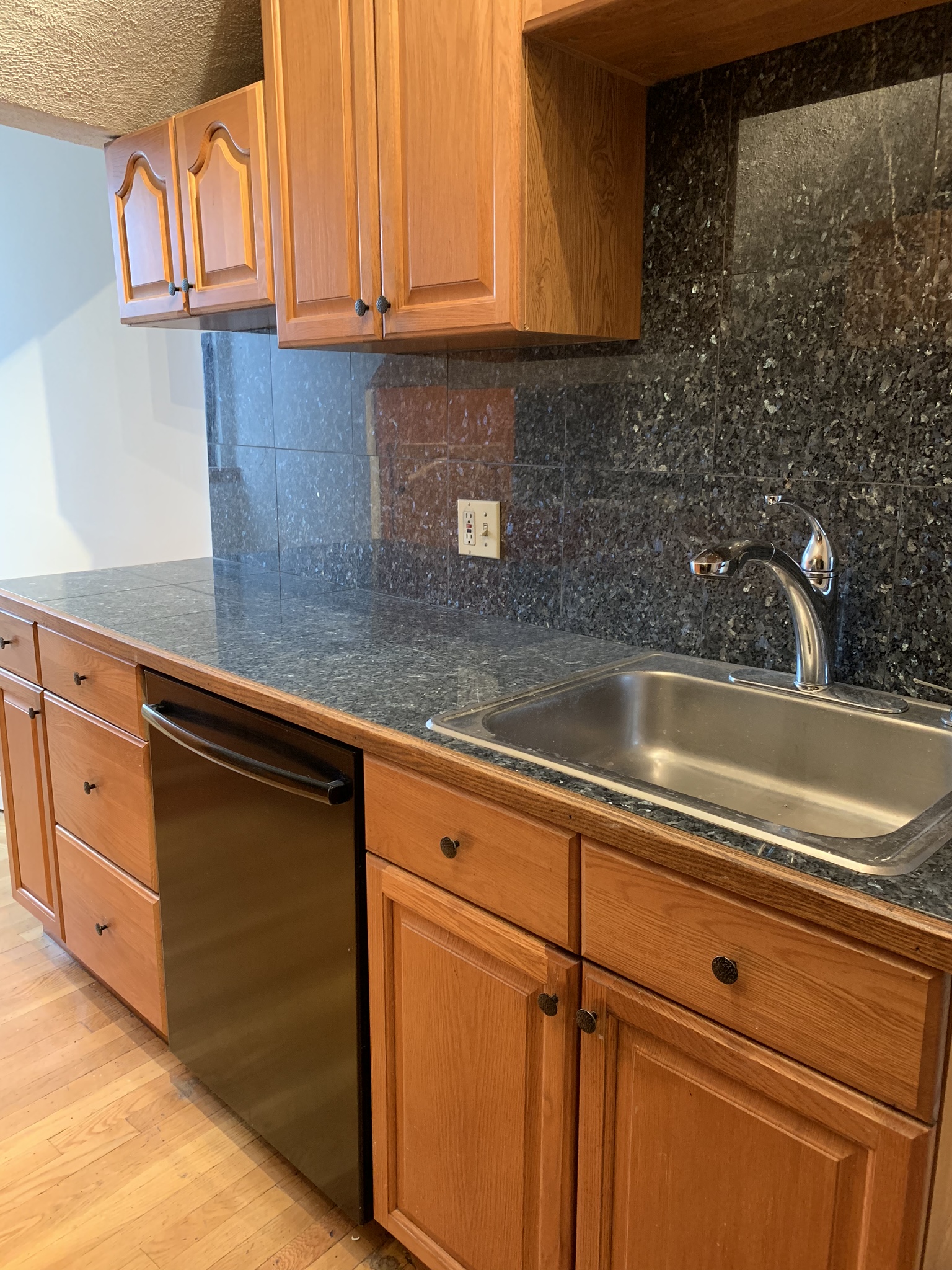2 bed, 1.5 bath apartment for rent at 22 Main St Unit 6, Charlestown — photo 5 of 13