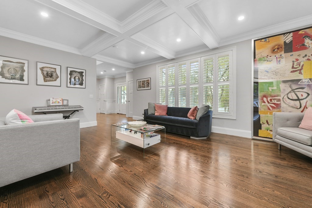 4 bed, 4+ bath apartment for rent at 22 Moody St Unit 0, Newton — photo 8 of 35