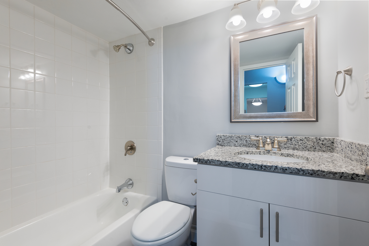 2 bed, 1 bath apartment for rent at 211 Kennedy Dr Unit 192-801, Malden — photo 9 of 20