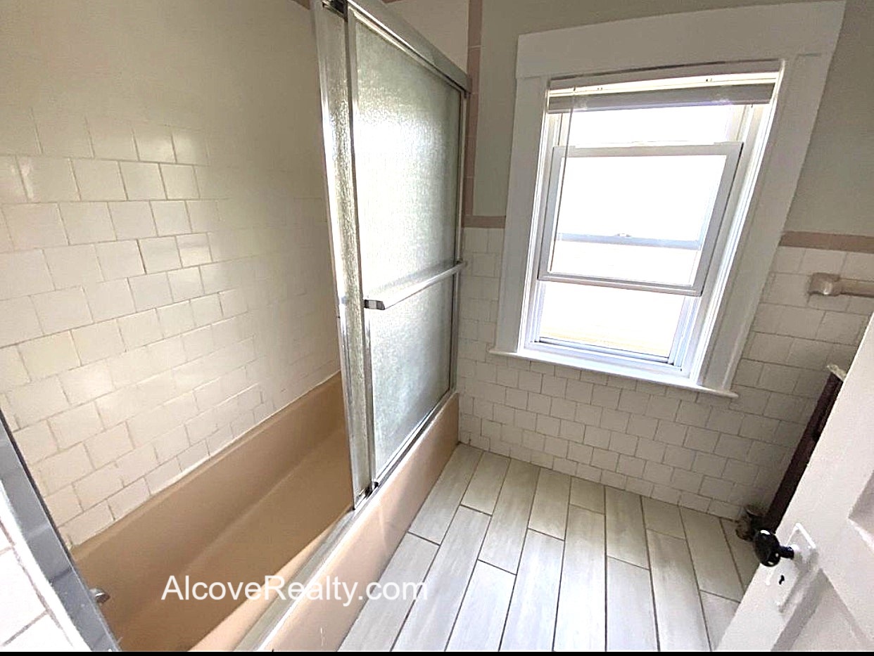 5 bed, 2 bath apartment for rent at 66 Simpson Ave Unit 1, Tufts — photo 19 of 22