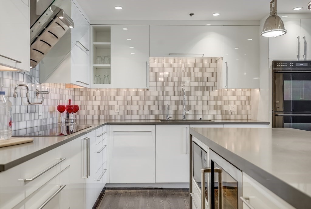 3 bed, 3 bath apartment for rent at 220 Boylston St Unit 1612, Back Bay — photo 16 of 35