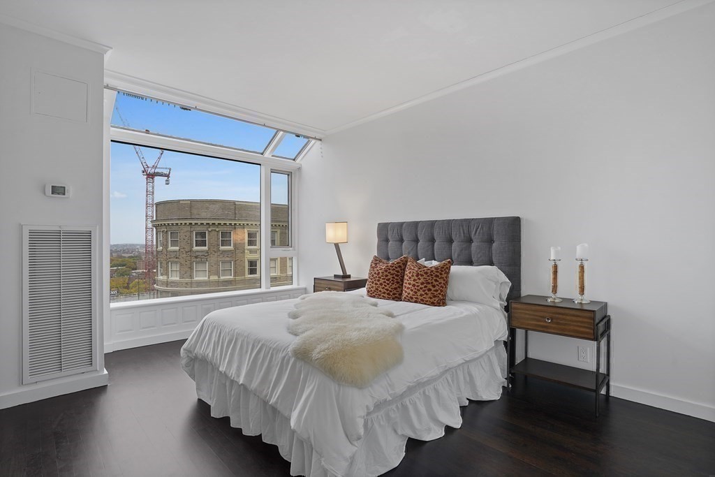 3 bed, 3 bath apartment for rent at 220 Boylston St Unit 1612, Back Bay — photo 27 of 35