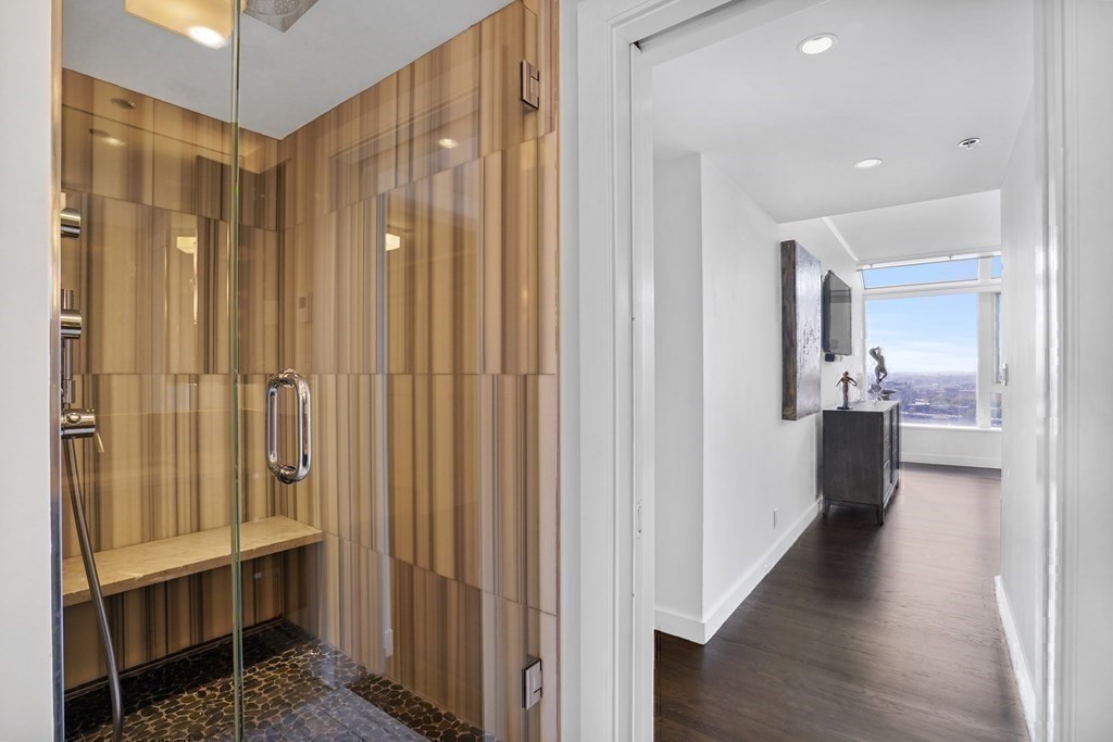 3 bed, 3 bath apartment for rent at 220 Boylston St Unit 1612, Back Bay — photo 34 of 35