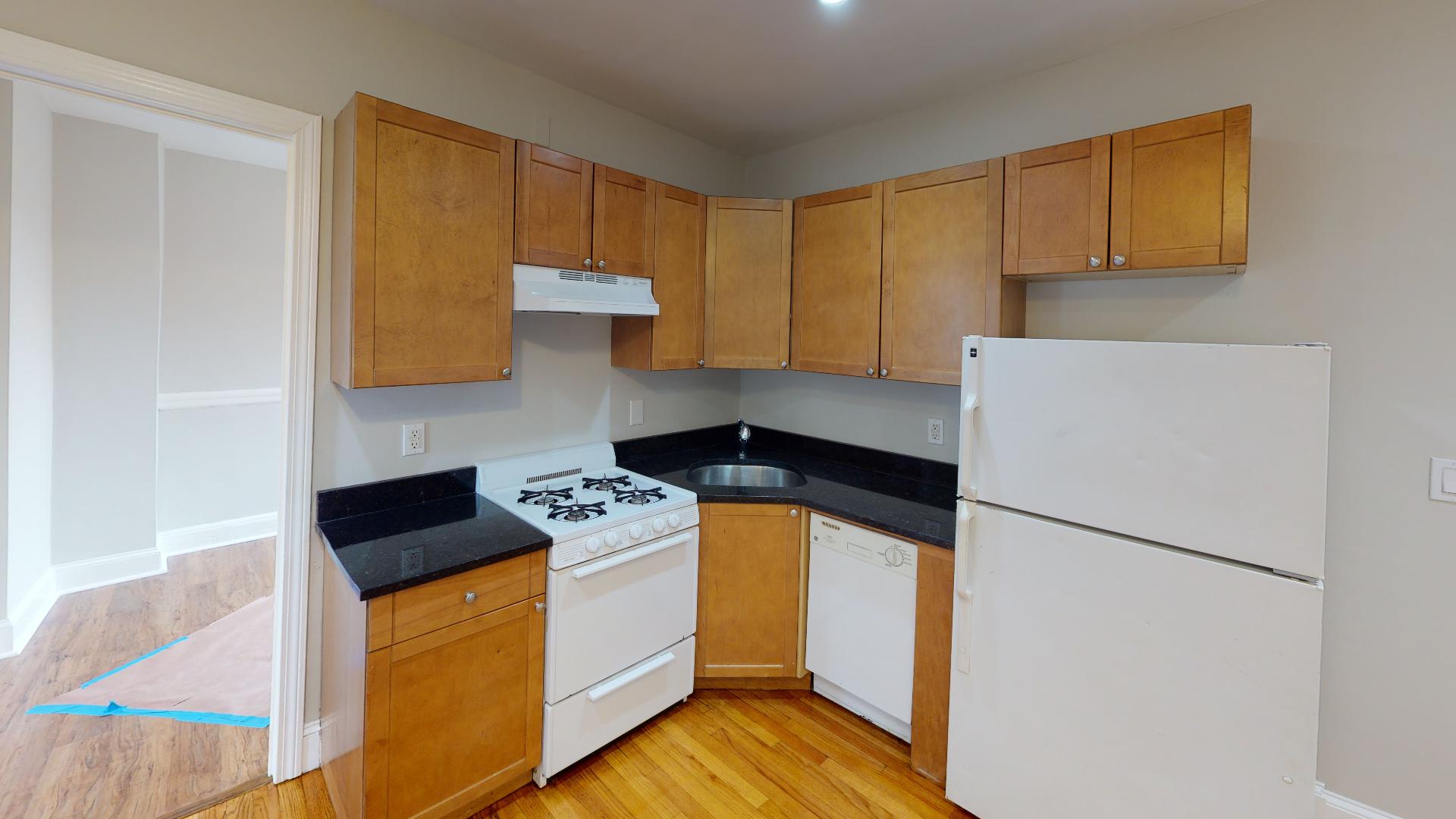 3 bed, 1 bath apartment for rent at 222 Hanover St Unit 23, North End — photo 1 of 6