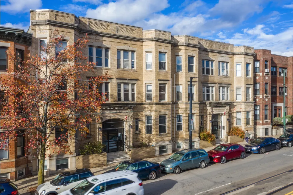 883 Huntington Ave, Mission Hill