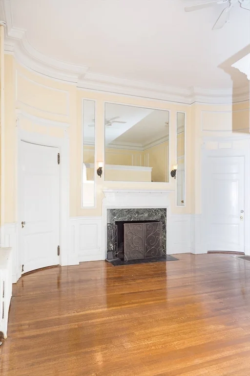 411 Beacon, Back Bay