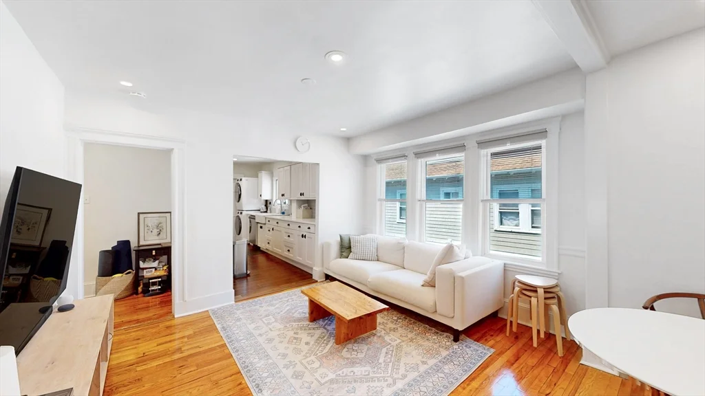 29 Fifield St, Watertown