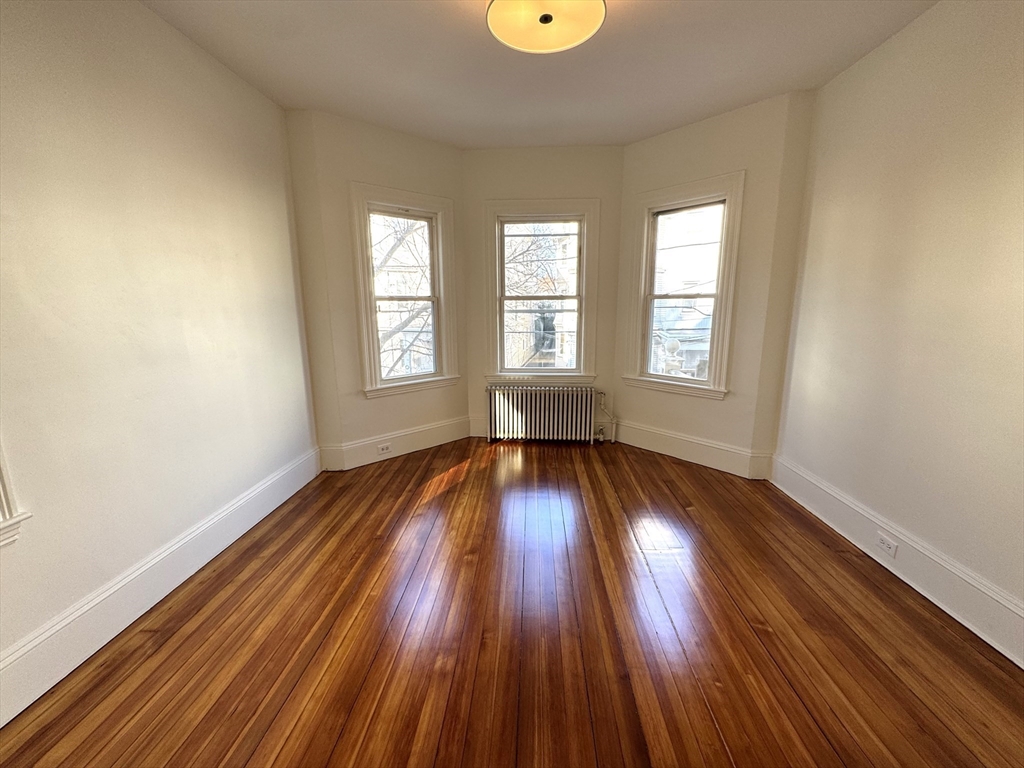 11 East Milton Rd, Brookline