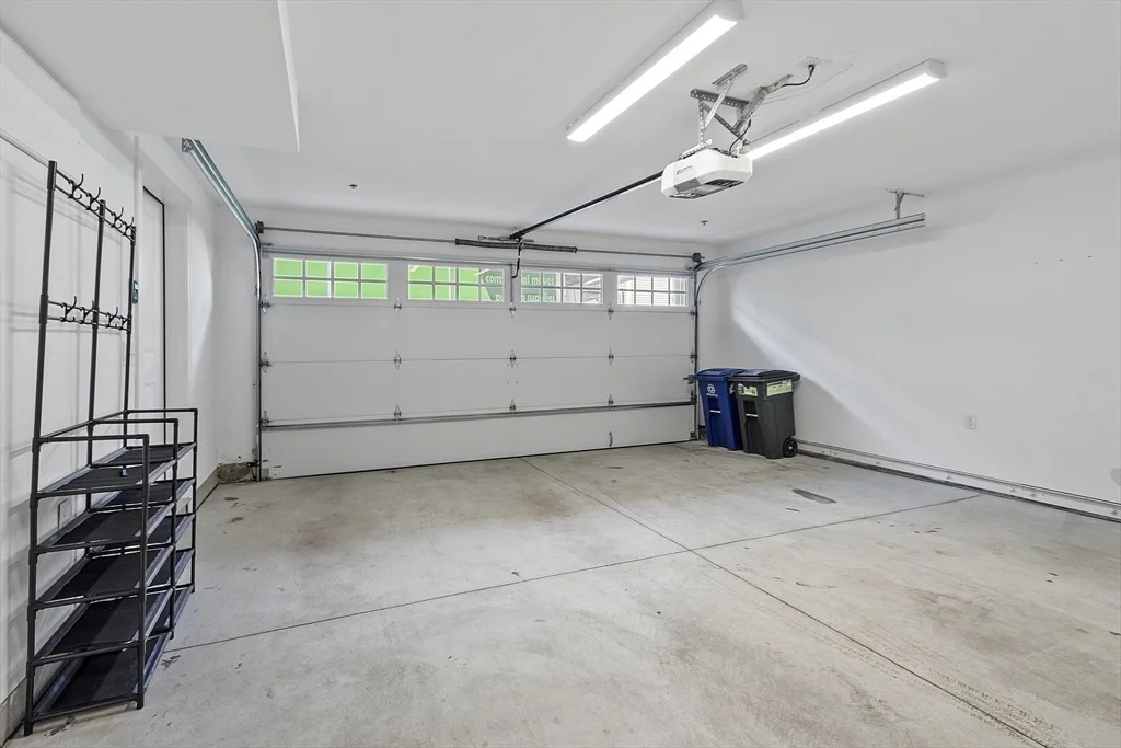 27 Mill St, Quincy