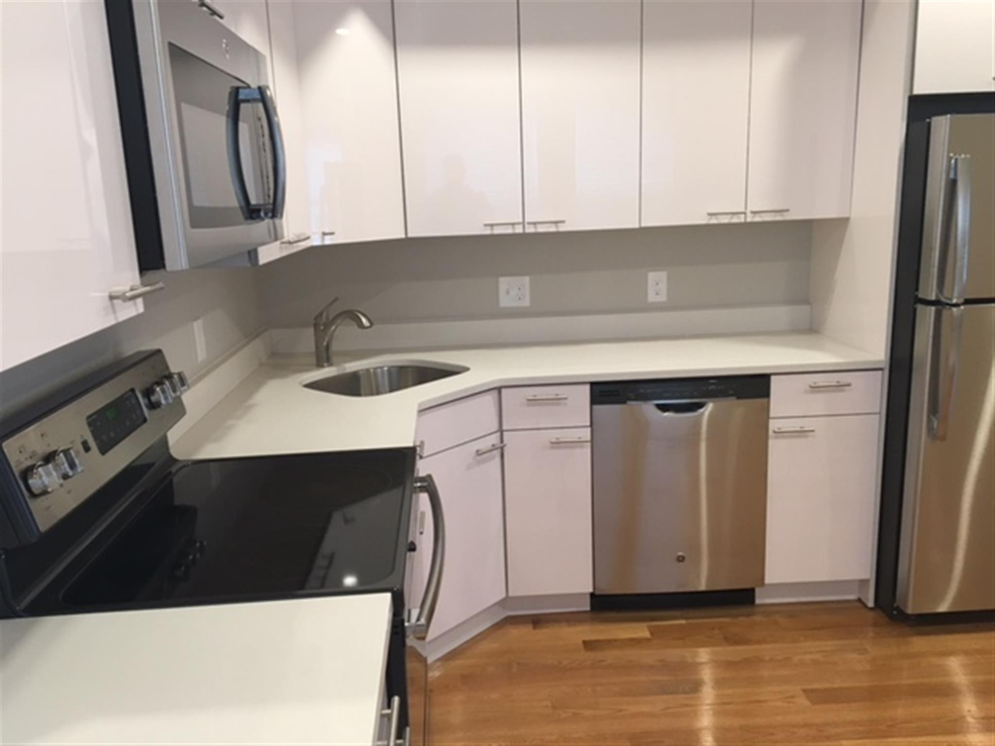 1 bed, 1 bath apartment for rent at 1 Massachusetts Ave Unit 1, Central Square — photo 3 of 9