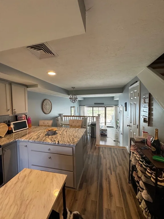 326 Sterling, West Boylston