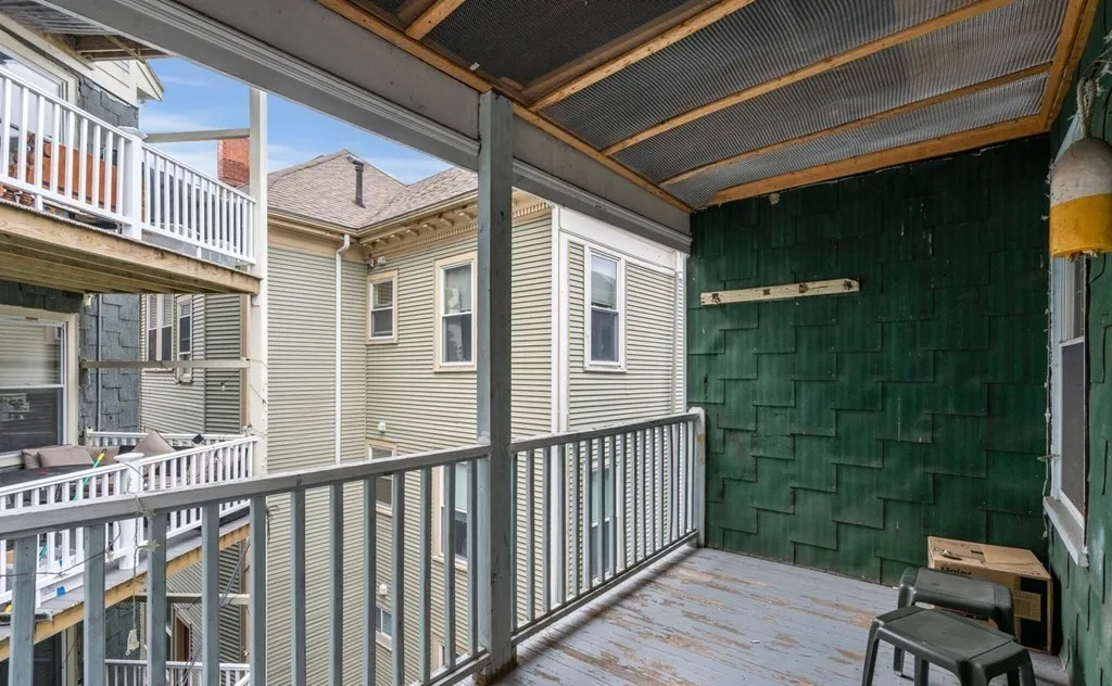 78 Hillside St, Boston