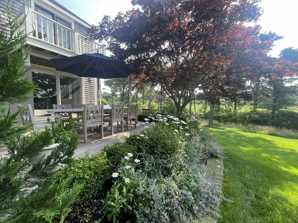 1A Pochick Ave, Nantucket