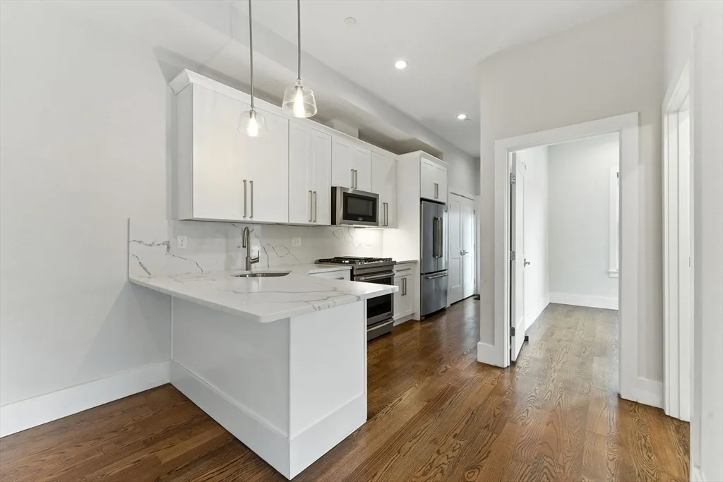 64 Gove St, East Boston